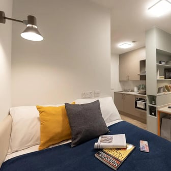 Premium Studio - Image 1