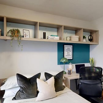 Canal View Room - Image 2