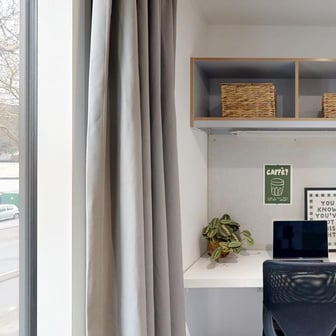 Ensuite Room - Image 5