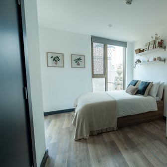 Platinum Plus En Suite - Image 1