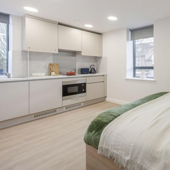 Premium Plus Studio (Accessible) - Image 1
