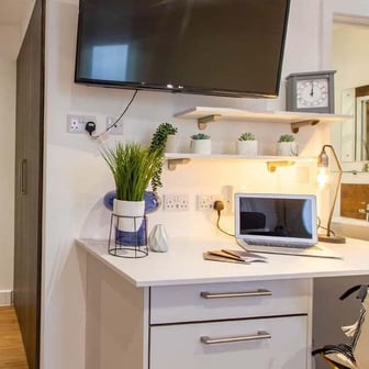 Classic Ensuite - Image 13