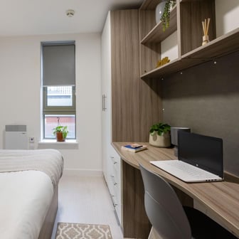 Silver Plus Ensuite - Image 1