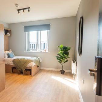 Platinum En Suite - Image 5