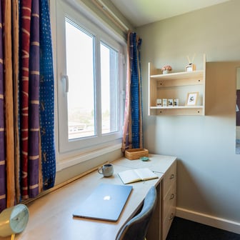 Bronze En Suite - Image 3