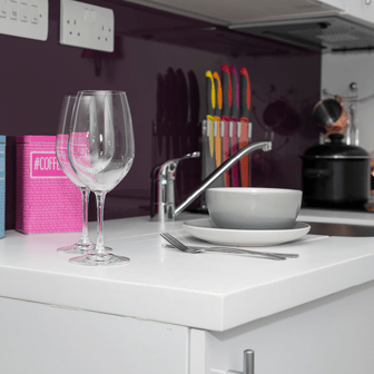 Large Standard Plus Studio - Image 3