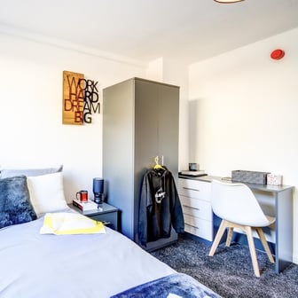 Standard Room - Image 3