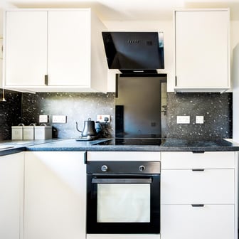 2 Bed Apartment - Image 9
