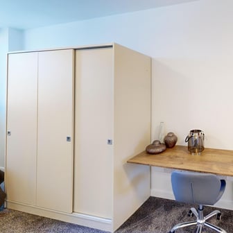 Deluxe Double Studio - Image 3