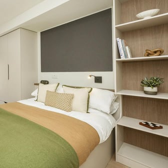 Premium Studio Plus - Image 1