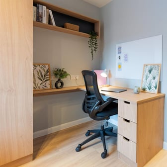 Gold En Suite - Image 5