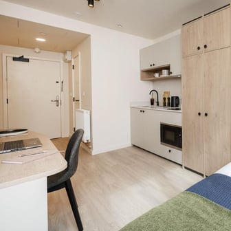 Club Plus Studio - Image 1
