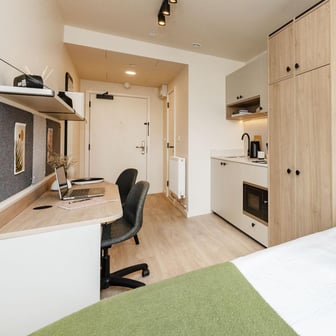 Club Studio - Image 1