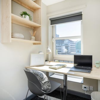 3 Bed Ensuite - Image 3