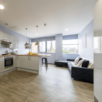 Gold Ensuite - Image 12