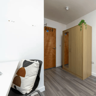 Gold Non Ensuite - Image 6
