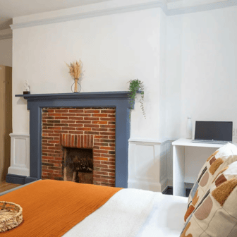 Platinum Non Ensuite - Image 1