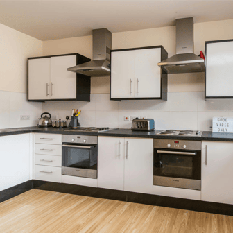 Platinum Non Ensuite - Image 4