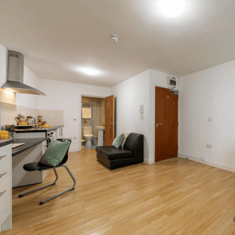 Platinum Studio - Image 1