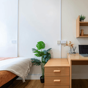 Bronze Non Ensuite - Image 2