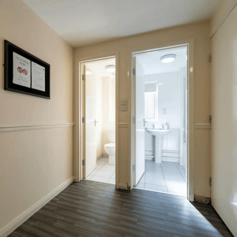Bronze 2 Bed Apartment - Image 3