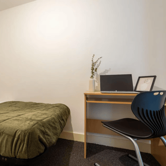 Bronze Non Ensuite - Image 1