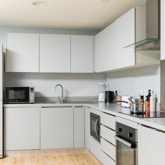 Standard En Suite - Image 8