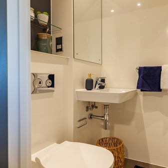 Luxury Gold Studio - Image 7