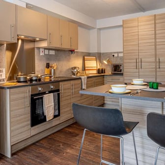 Silver Ensuite - Image 4