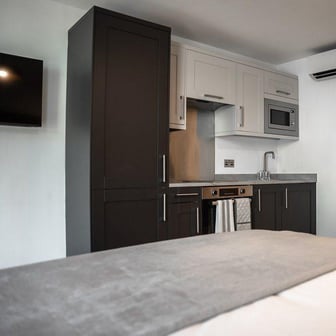 Edition I | Ensuite Bedroom - Image 17