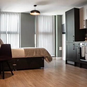 Edition I | Ensuite Bedroom - Image 57