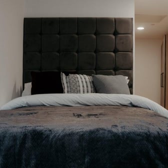 Edition I+ | Ensuite Bedroom with Air Con - Image 48