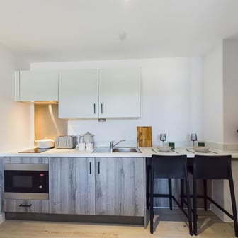 Crown Suite - Image 4