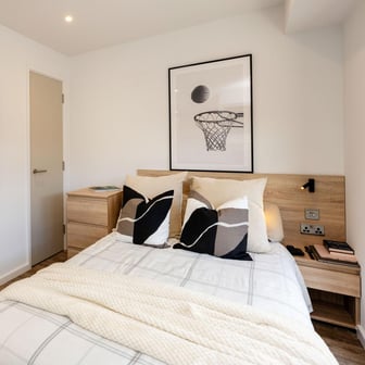 Premium Studio Top Floor - Image 2