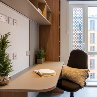 6 Bed En-suite - Image 3