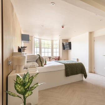 The Marlborough Collection - Image 4