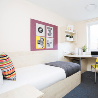 Bronze Non En Suite - Image 1