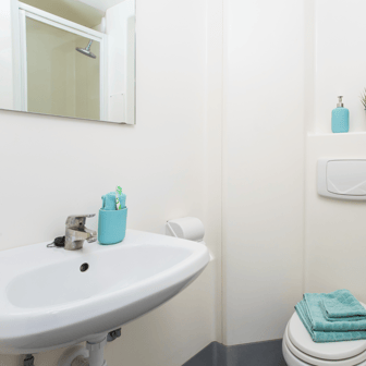 Bronze Non En Suite - Image 3