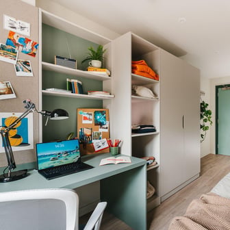 Classic Ensuite - Image 1
