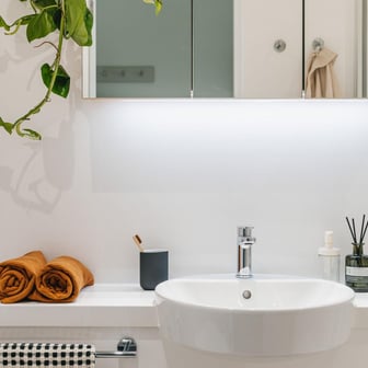 Classic Ensuite - Image 2