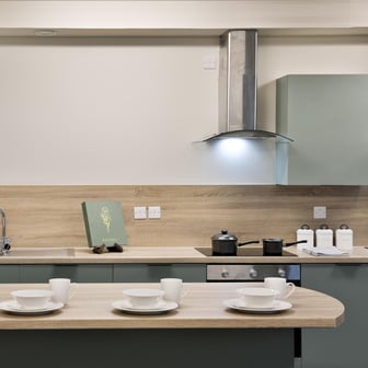 Silver En-suite - Image 10