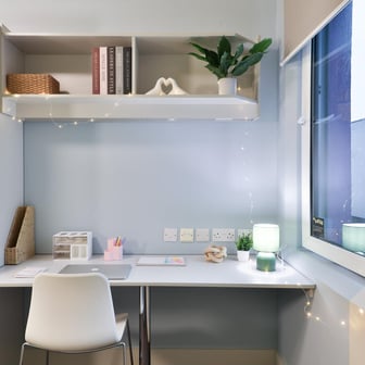 Silver En-suite - Image 4