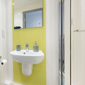 Standard Plus Ensuite - Image 4