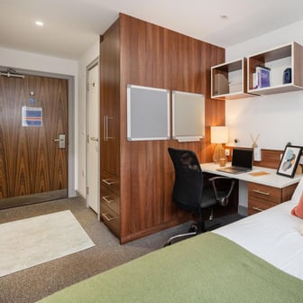 Standard Plus Ensuite - Image 2