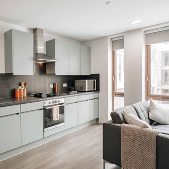Gold En Suite (3 Bed Flat) - Image 5