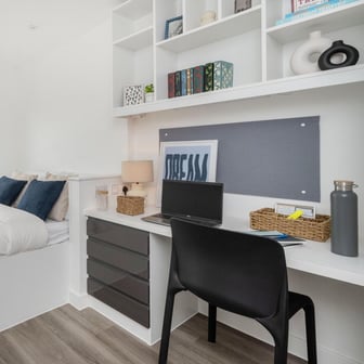Club Ensuite - Image 2
