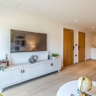 2 Bedroom - Image 4