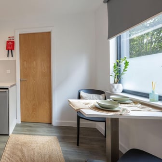 Two Bed Club Apartment - Image 3