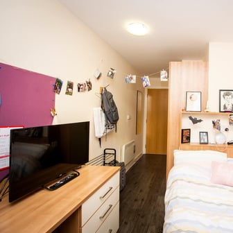 Studio (small) - Image 10