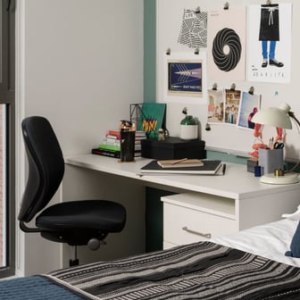 Deluxe Studio - Image 5